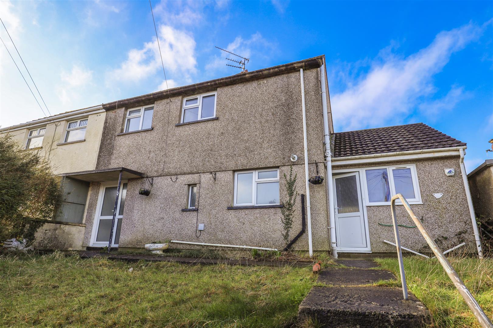 18 Oak Road, Llanharry, Pontyclun, Rhondda Cynon Taff, CF72 9HT